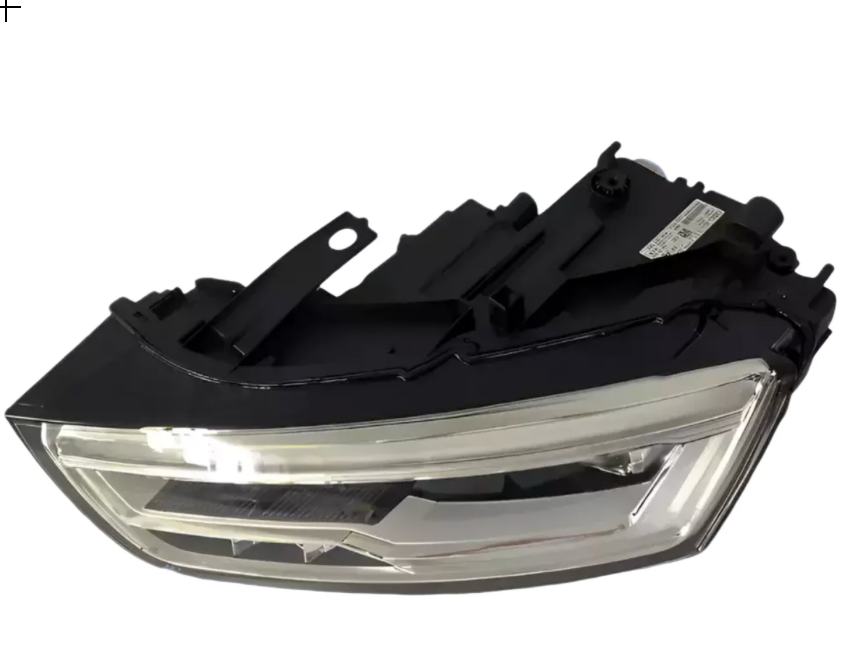Q3 HEADLIGHT 2019